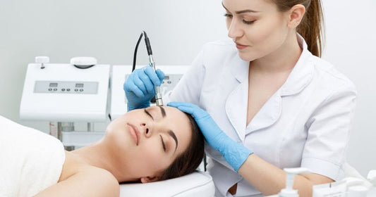 How Do Dermatologists Get Clear and Glowing Skin?