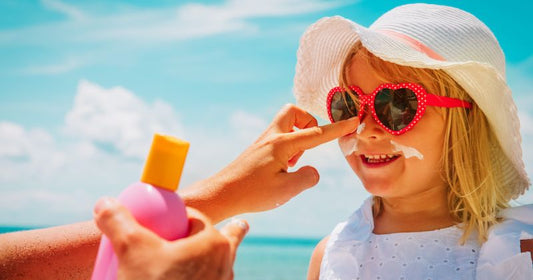 How To Choose Sunscreen For Sensitive Skin?